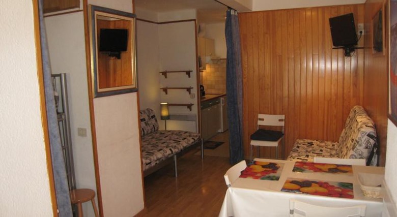 Apartamento Residencia Tres Estrelles Club