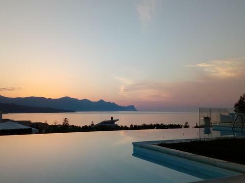 Villa Piscina Sul Mare