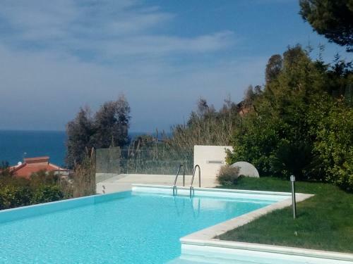 Villa Piscina Sul Mare