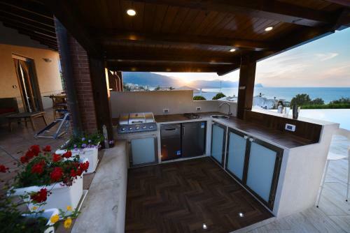 Villa Piscina Sul Mare