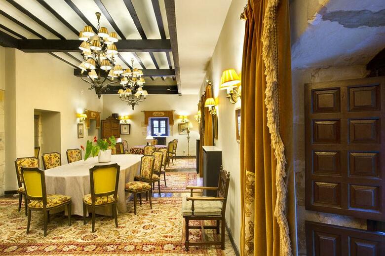 Hotel Parador De Santillana Gil Blas