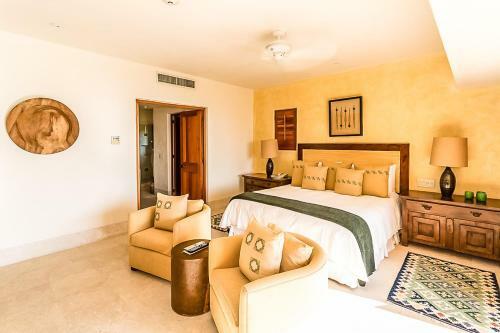 Villa Avanti - Inside Four Seasons Punta Mita