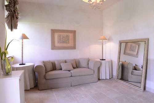 Hostal Castello Camemi