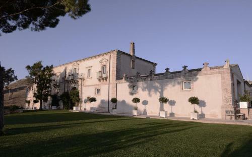Hostal Castello Camemi