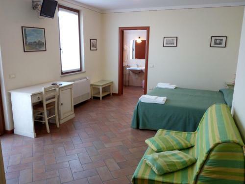 Hostal Bb Mambrotta