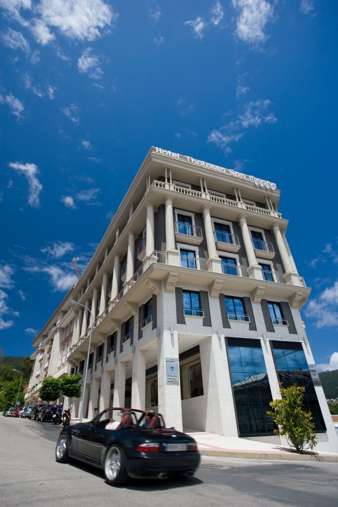 Hotel Bienestar Moa�a
