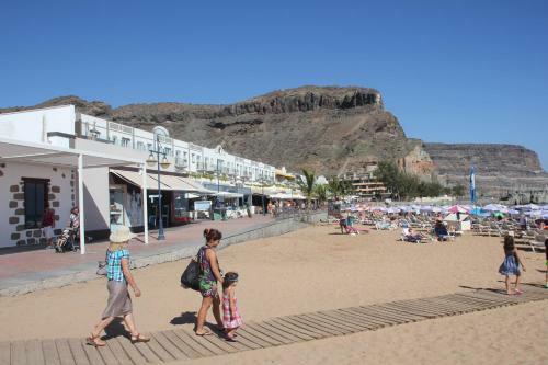 Las Brisas Mogan Apartamentos