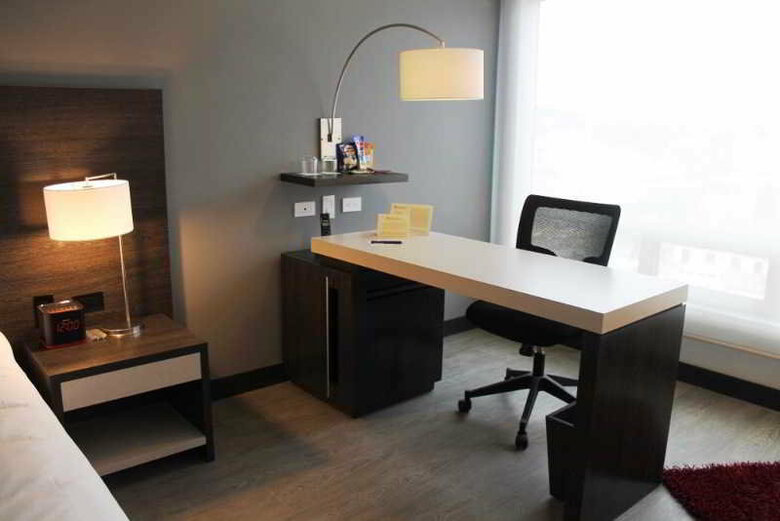 Hotel NH Bogot� Urban 26 Royal