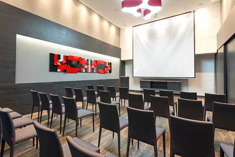 Hotel NH Bogot� Urban 26 Royal