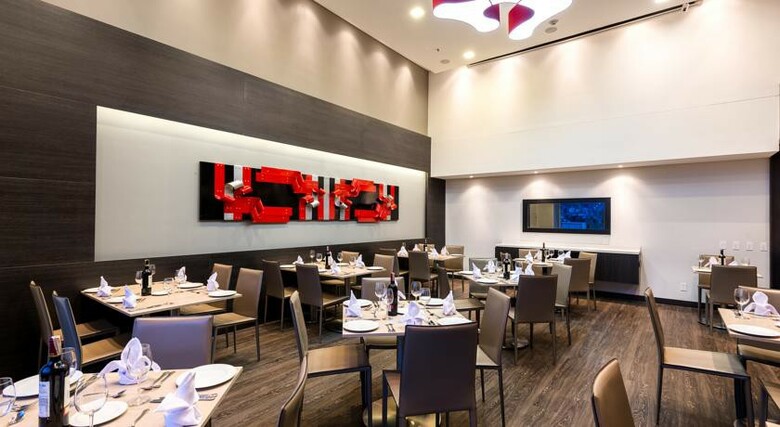 Hotel NH Bogot� Urban 26 Royal
