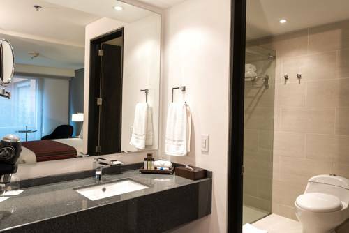 Hotel NH Bogot� Urban 26 Royal