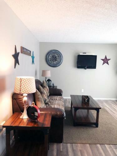 Hotel Anchorage Uptown Suites
