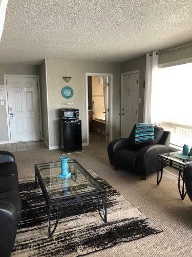 Hotel Anchorage Uptown Suites
