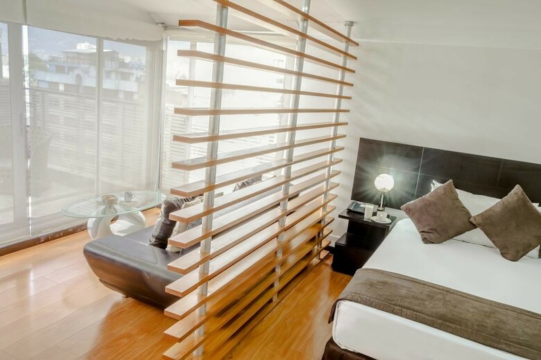 Regency Suites Hotel Boutique