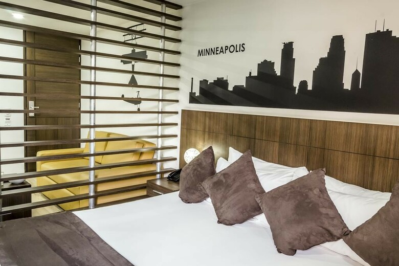 Regency Suites Hotel Boutique