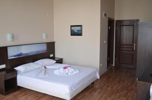 Eden Selene Hotel