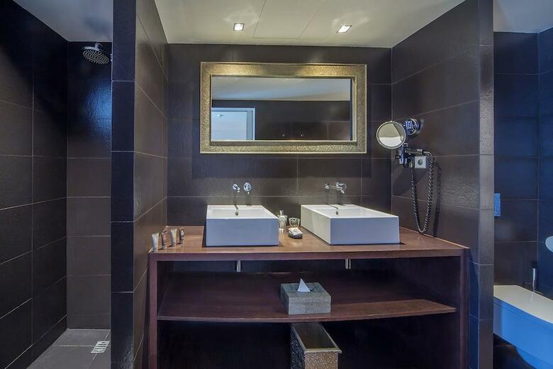 Puro Grand Hotel