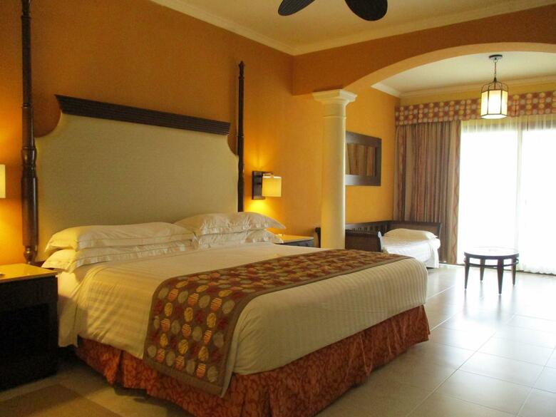 Hotel Barcelo Maya Palace