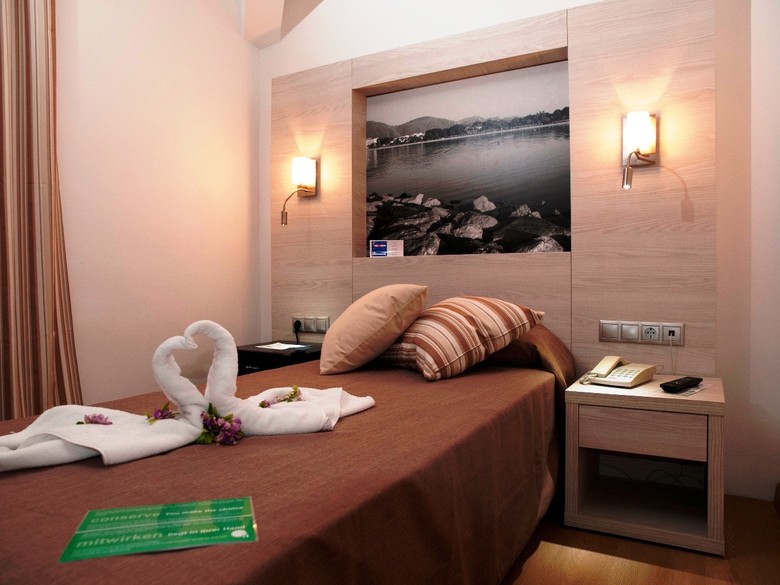 Eix Alcudia Hotel - S�lo Adultos
