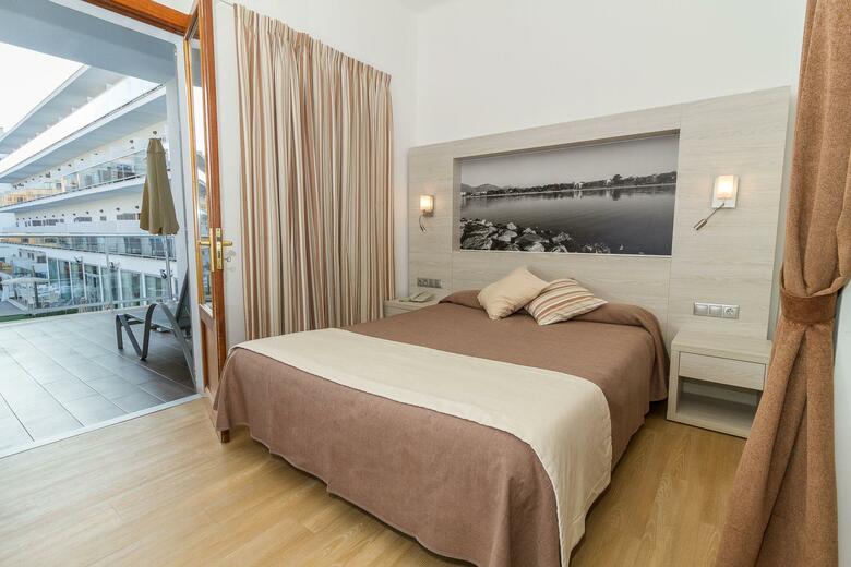 Eix Alcudia Hotel - S�lo Adultos