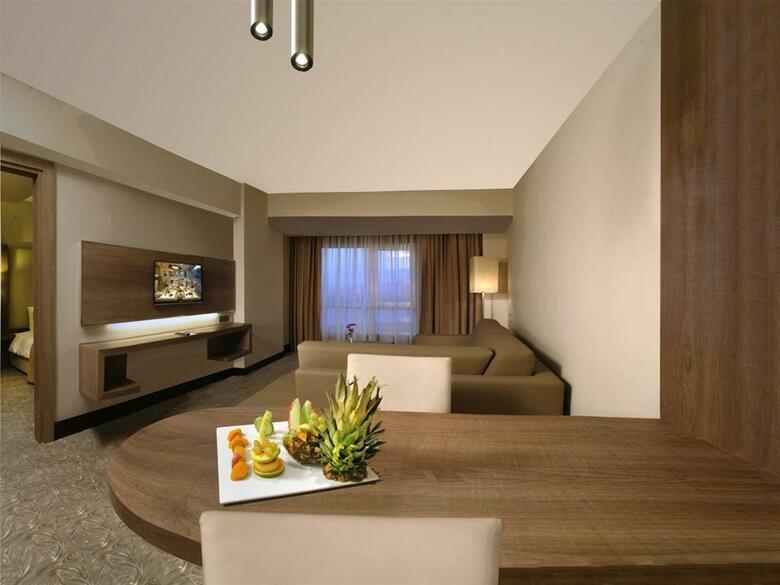 Hotel Ramada Plaza Izmir