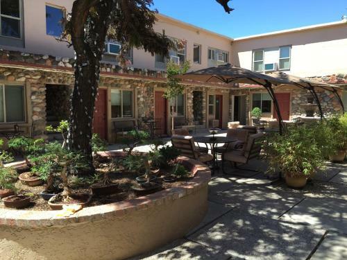 Motel Iron Horse Inn
