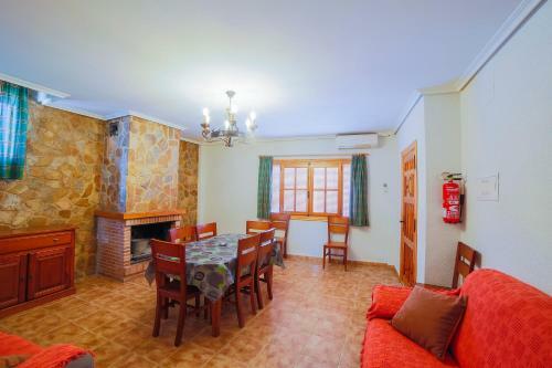 Agroturismo Casas Rurales Ribera Del J�car