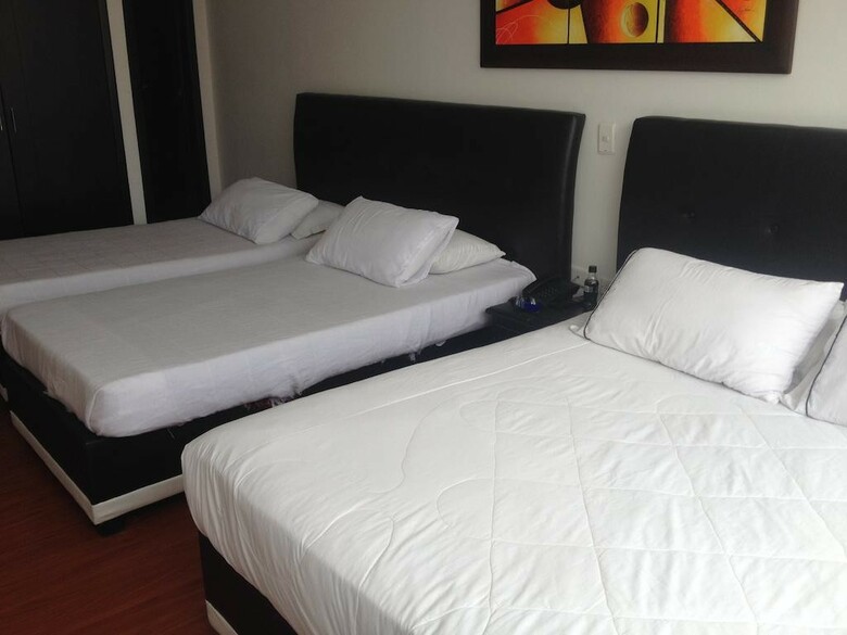 Hotel Feria Nova