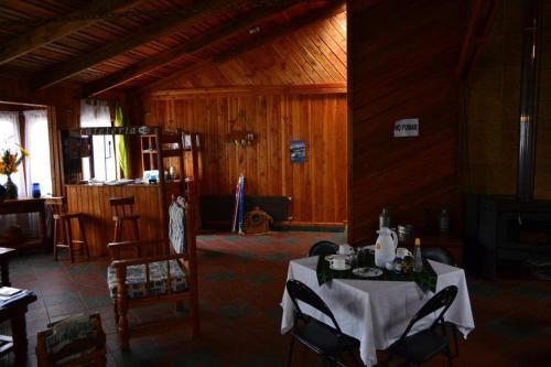 Lodge Hostal Y Caba�as Monte De Sion