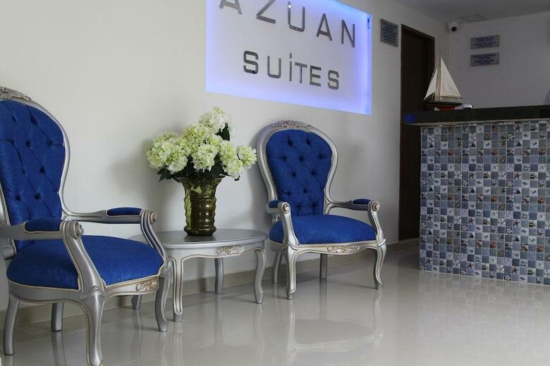 Azu�n Suites Hotel