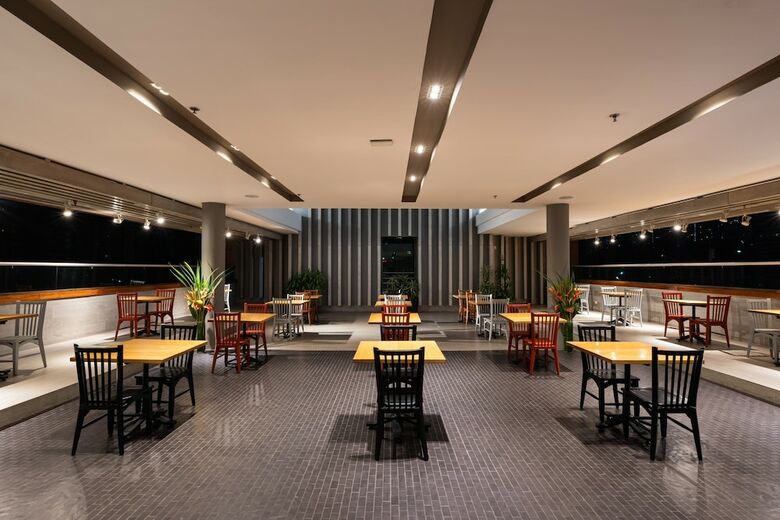 Hotel Holiday Inn Express & Suites Medellin