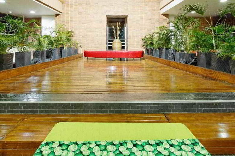 Hotel Holiday Inn Express & Suites Medellin