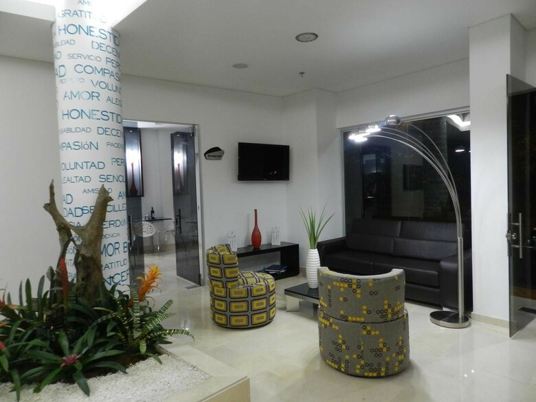 Hotel Bolivariana Plaza