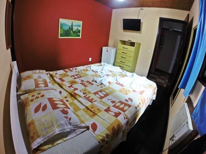 Hostal Dante Suites