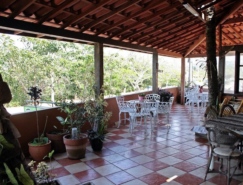 Hostal Dante Suites