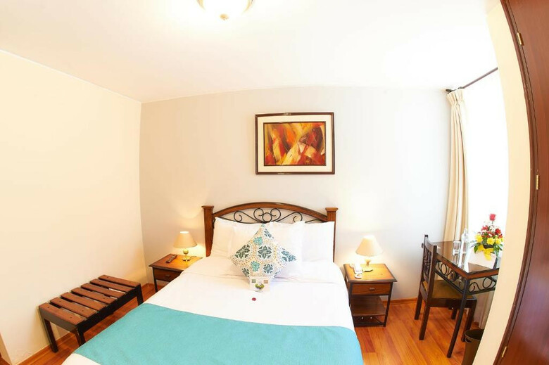 Hotel Los Tambos Colonial