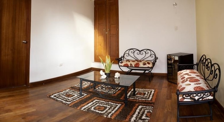 Hotel Tikary