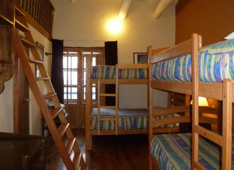 Hostal Hitchhikers Cusco Hostel