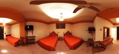 Hotel Colonial