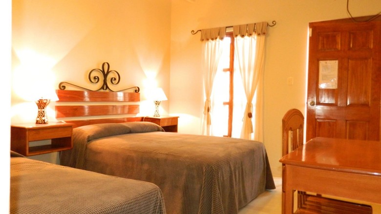 Hostal Hoster�a Suiza