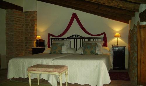 Hotel Boutique Condes F�cares