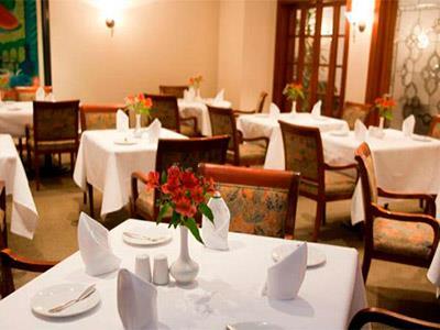 Aparthotel Los Tallanes Hotel & Suites