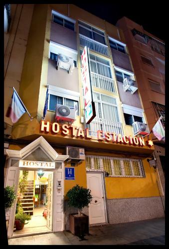 Hostal Estaci�n