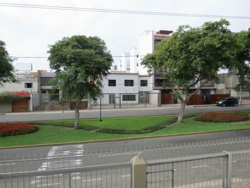 Hostal Miraflores Inn