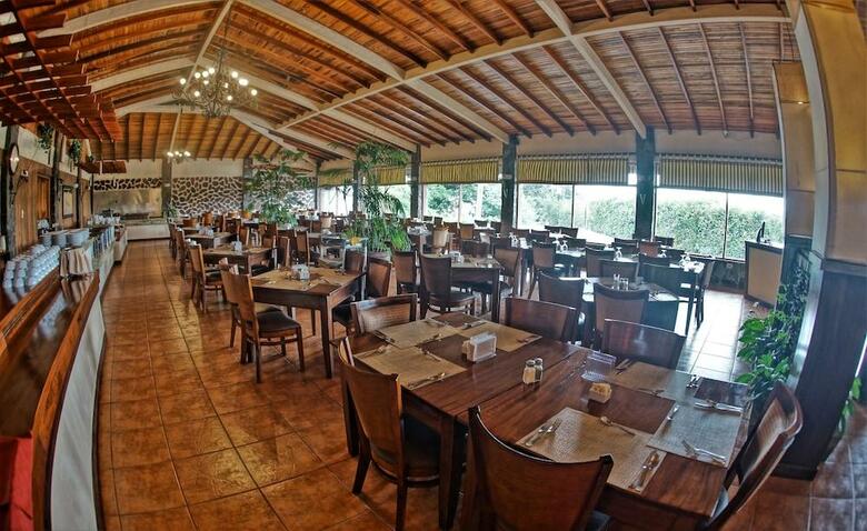 Hotel El Establo