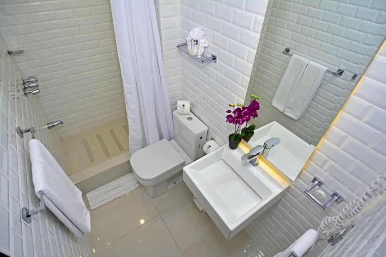 Autentico Hotel