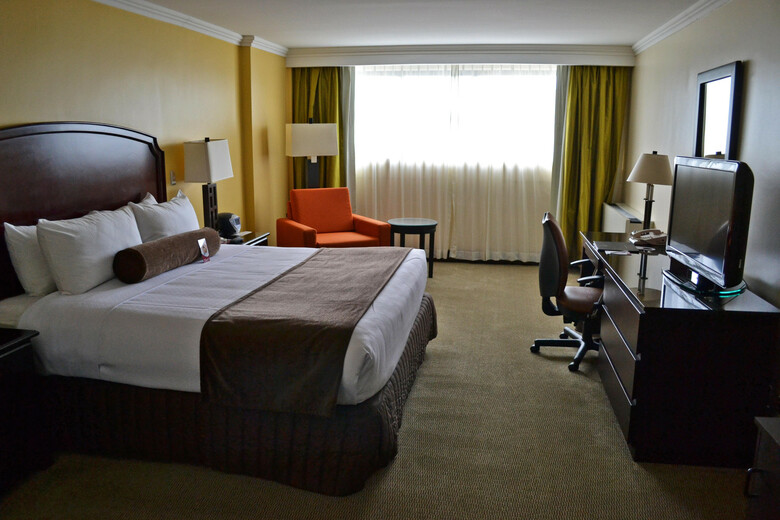 Hotel Crowne Plaza Corobici