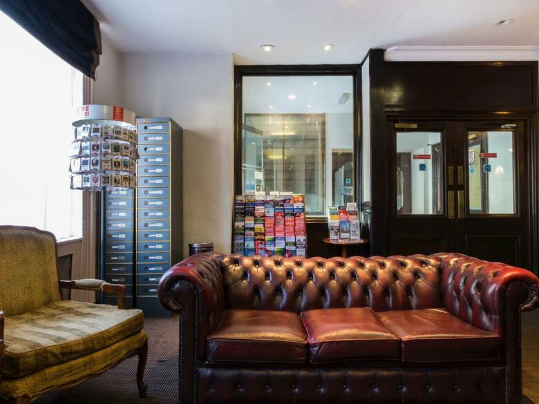Rose Court Hotel