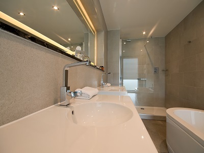 Chiswick Moran Hotel