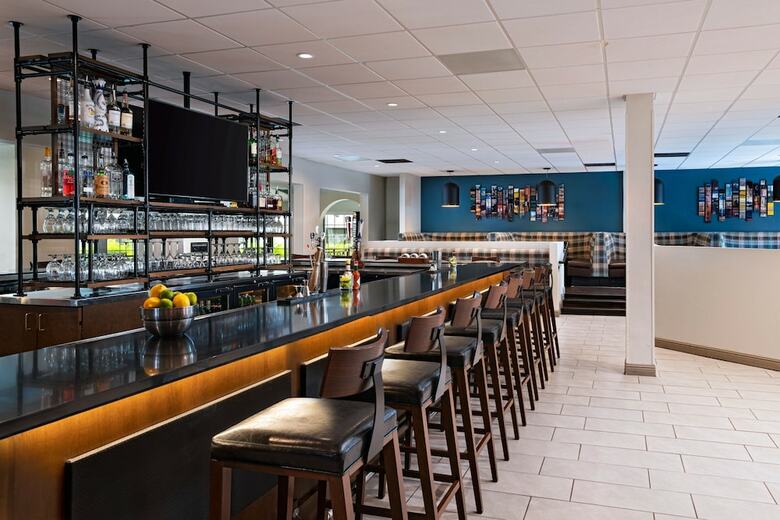 Hotel Four Points By Sheraton Tucson Airport